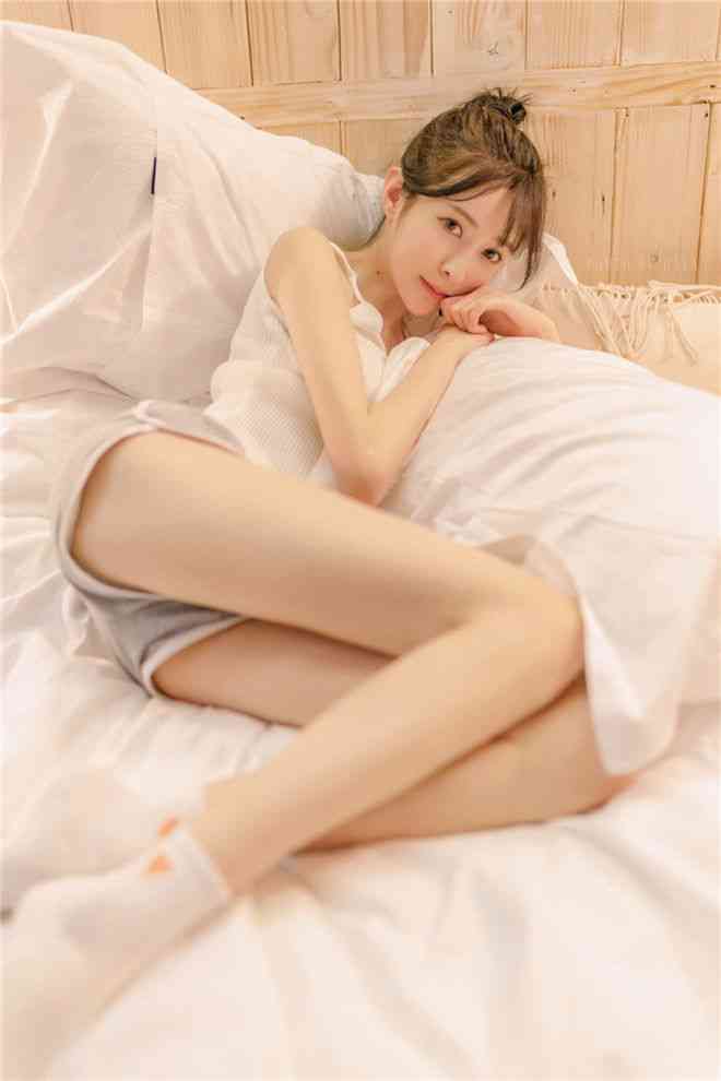 十六岁App截图